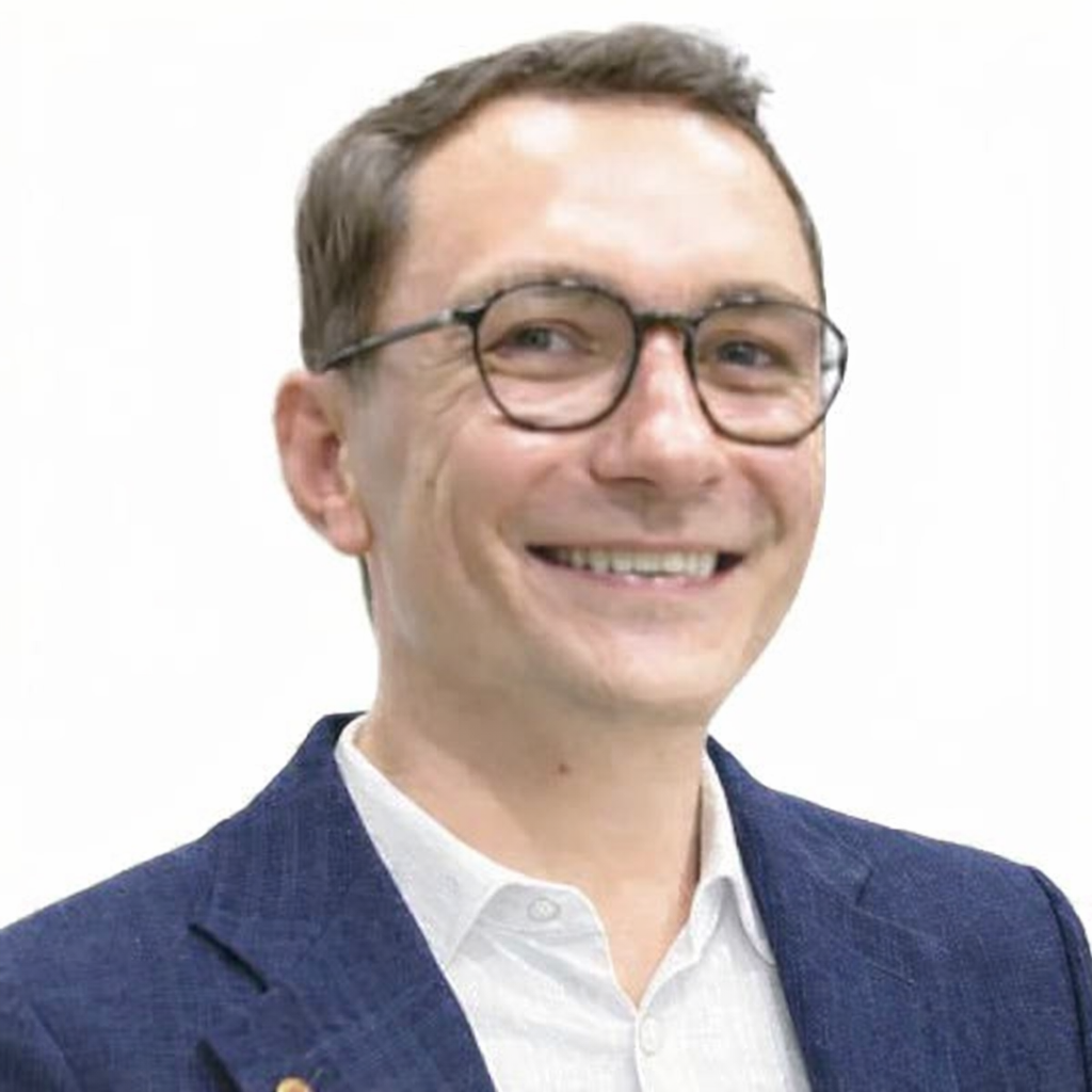Retrato profissional de Ilja Nevolin, cofundador da Carbon3
